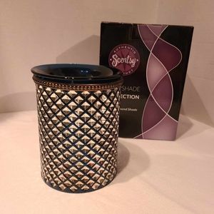 Scentsy Blue Diamond Shade
